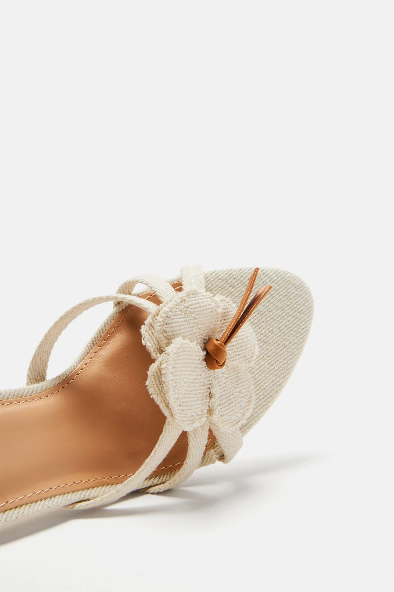 Amozae-About A Girl Denim Heels - White