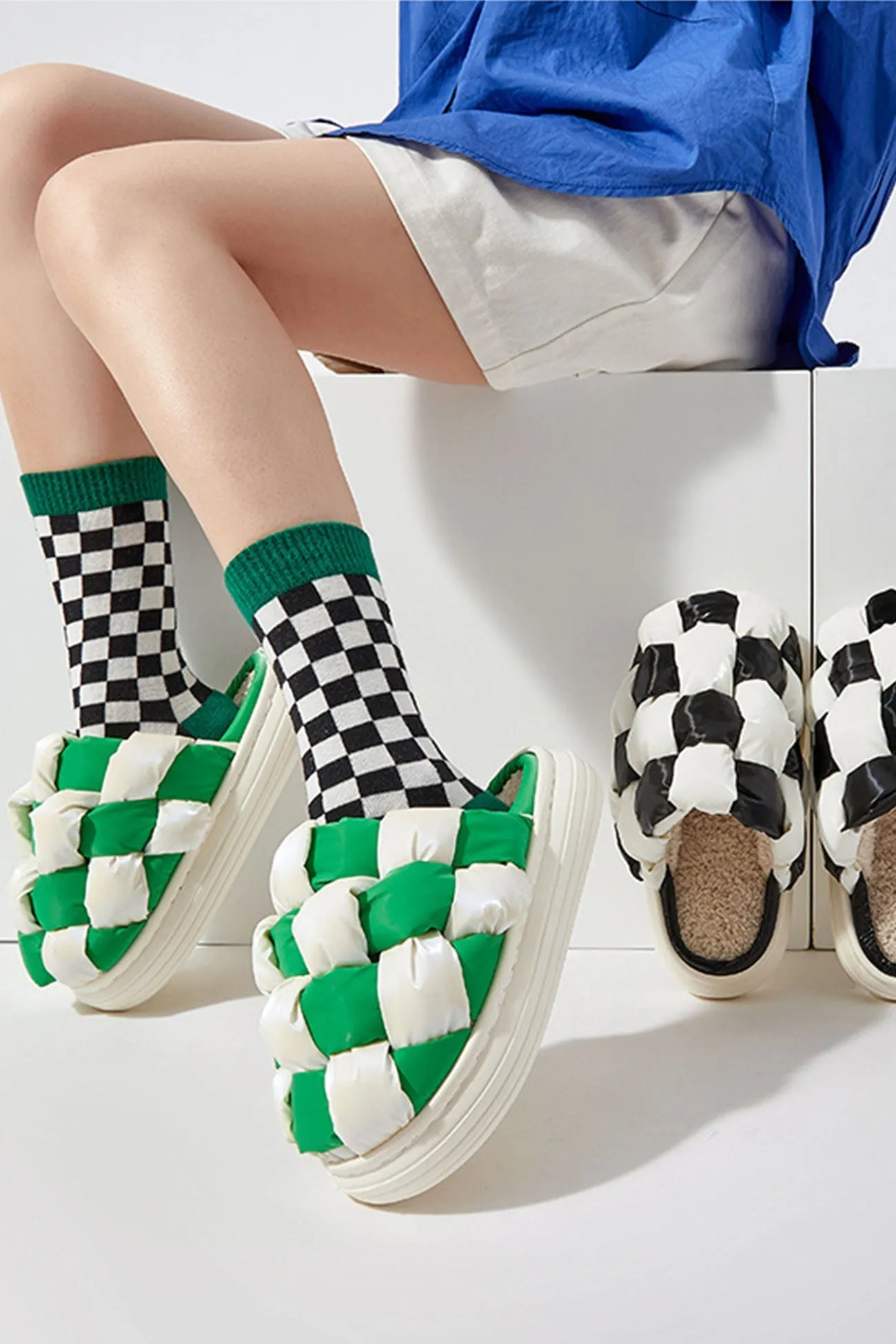 Amozae-Contrast Checkerboard Plush Platform Slippers