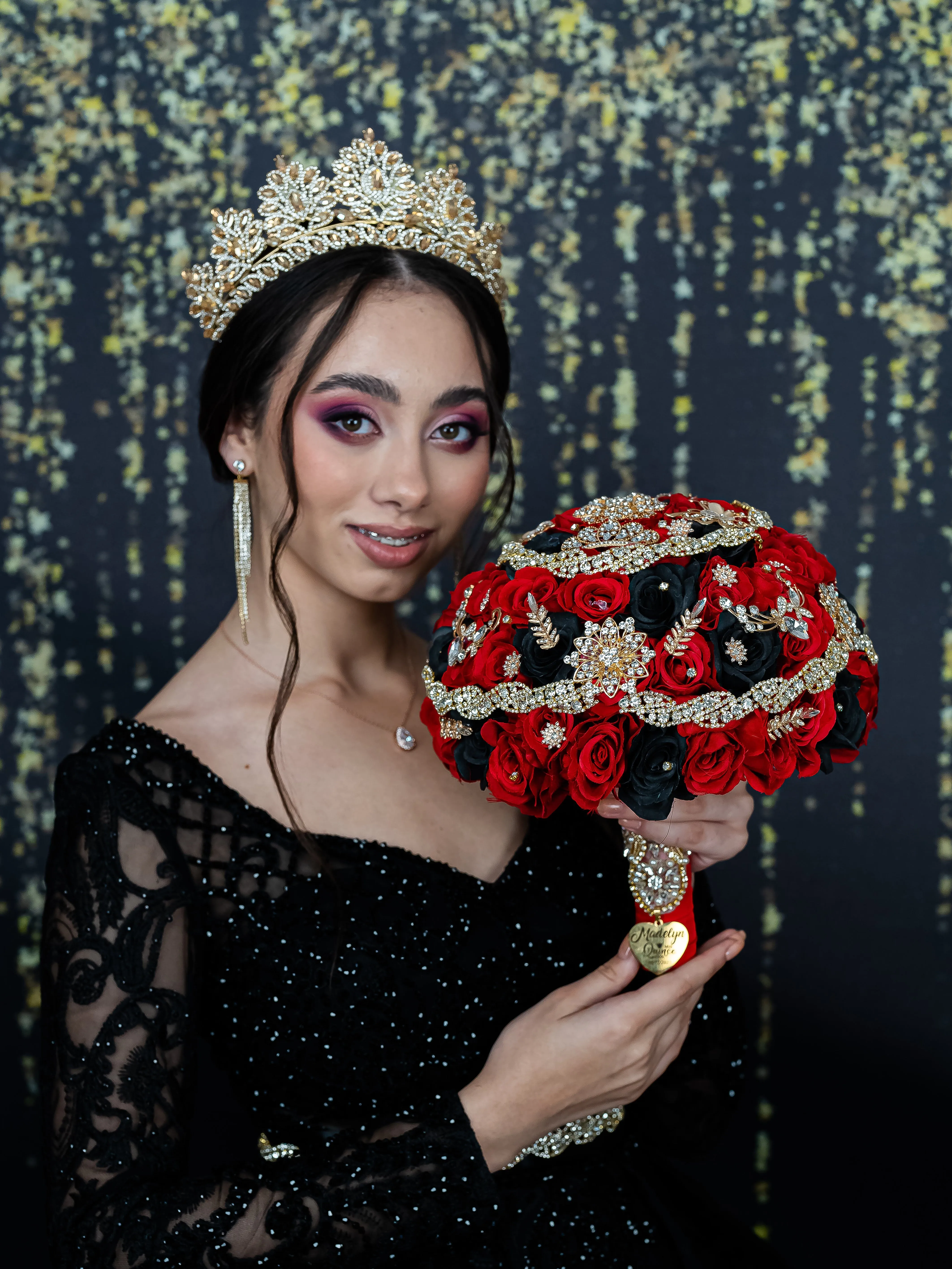 Black with Red quinceanera kneeling pillow, shoes pillow