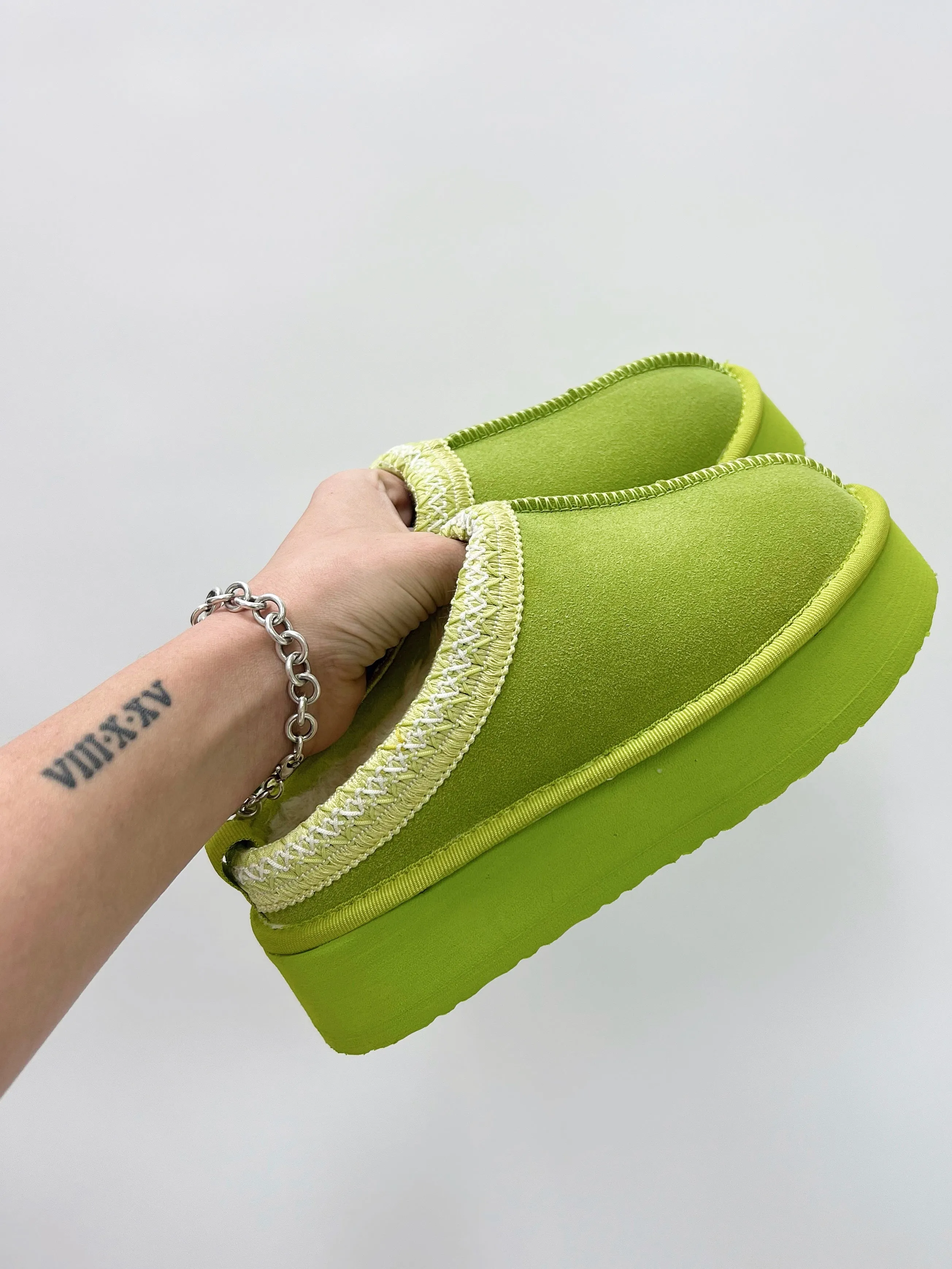 Jovie Slippers (Green)