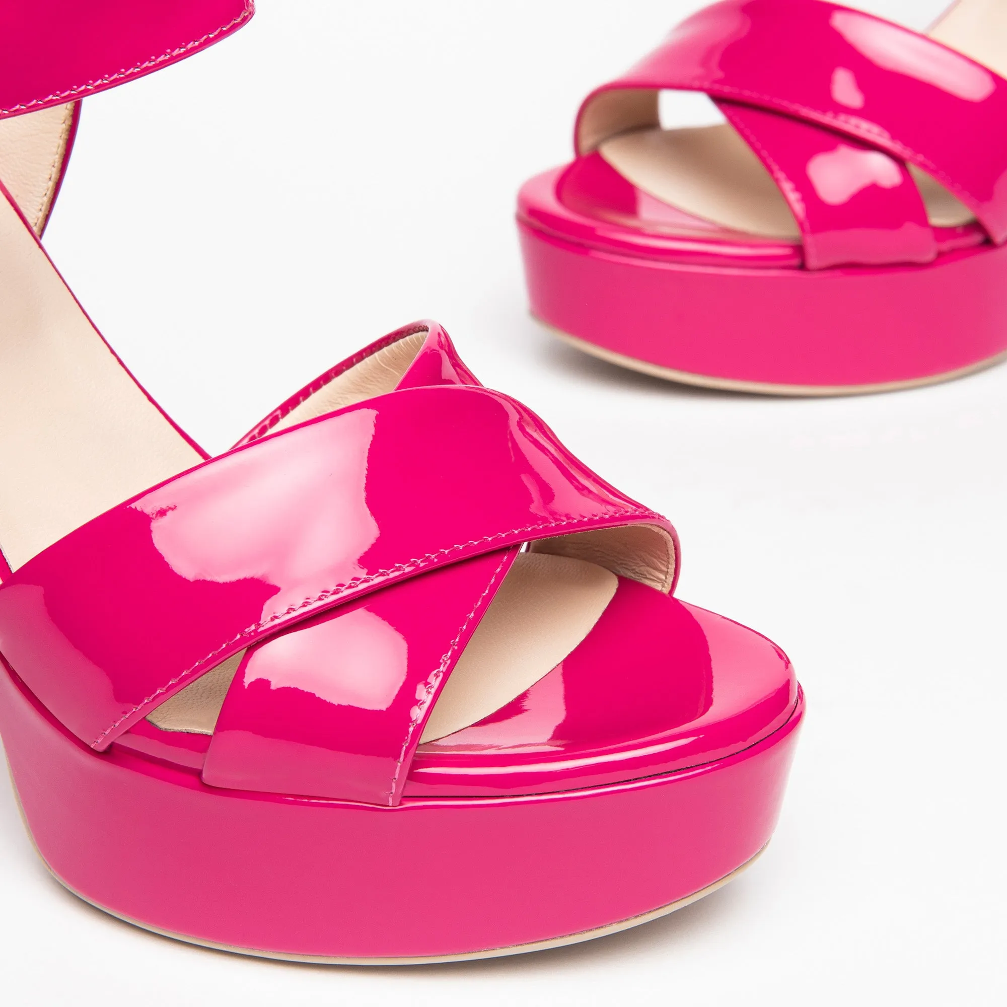 NeroGiardini Patent Leather Sandals in Fuschia