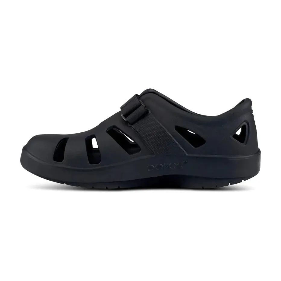 OOFOS OOcandoo Sandal in Black