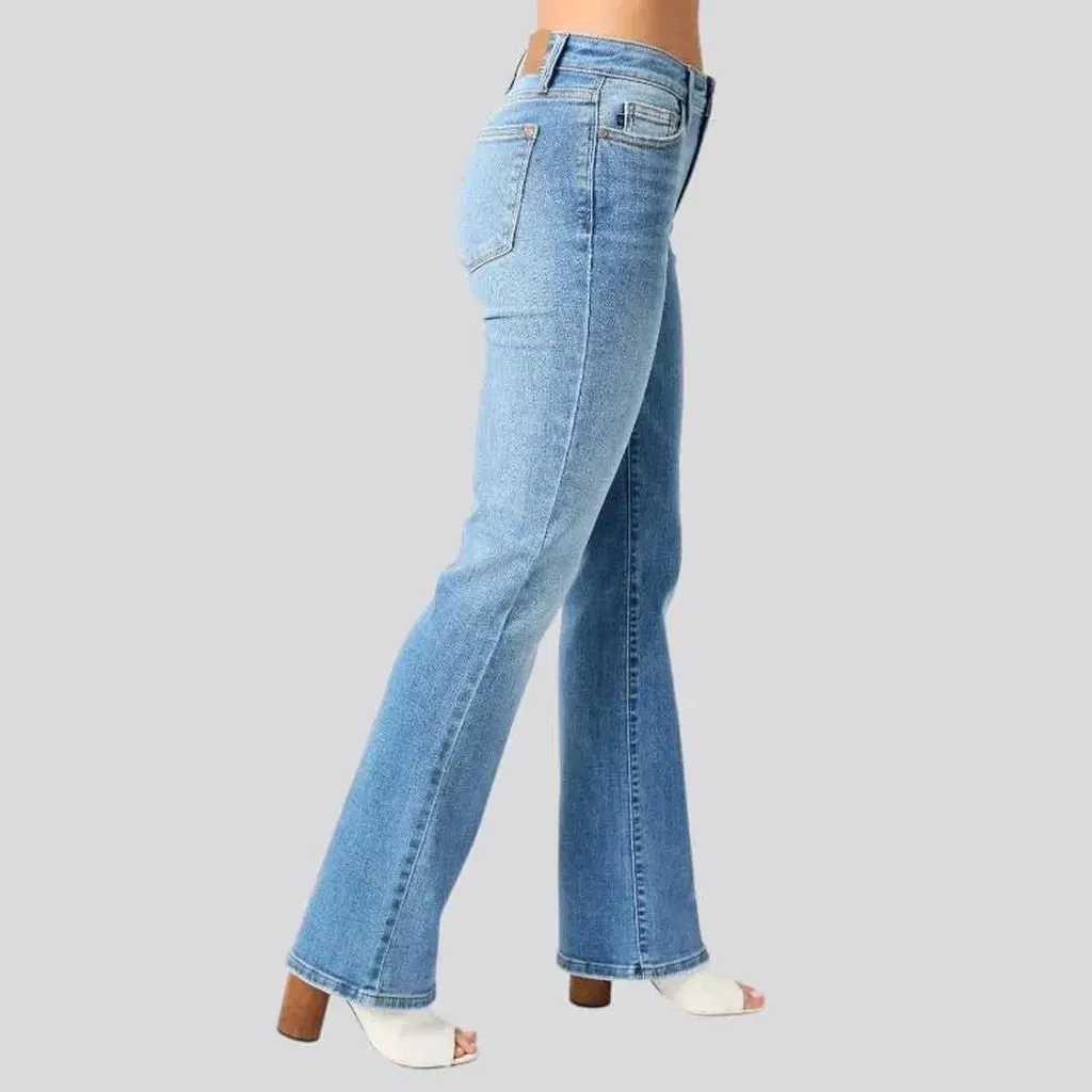 Women's casual jeans